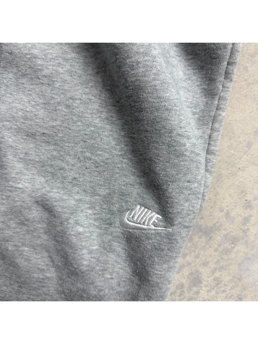 Nike Baggy Grey Sweatpants Mens 2XL Loose Fit Fleece